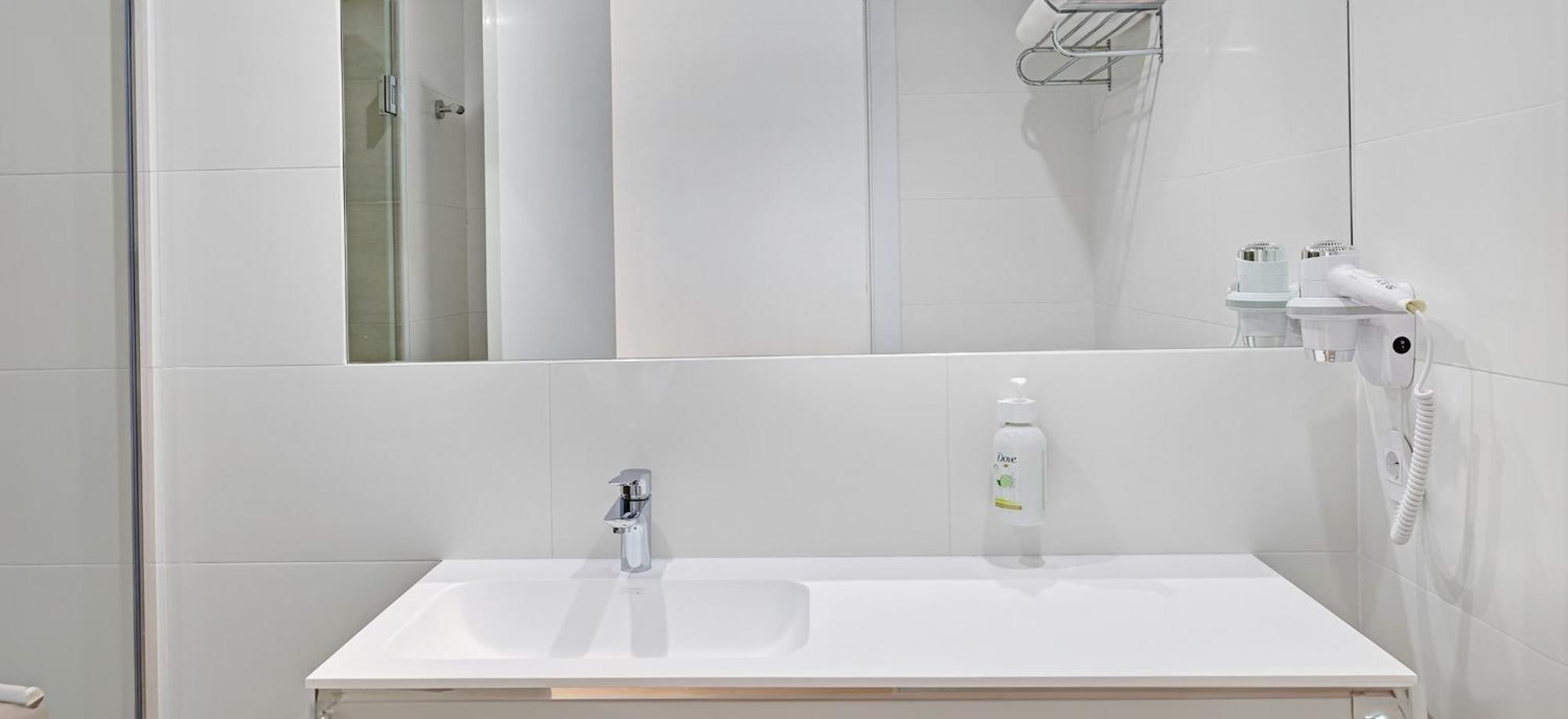 B&B Hotel Madrid تريس كانتوس المظهر الخارجي الصورة